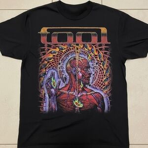 Gildan Black Psychedelic Graphic Tee